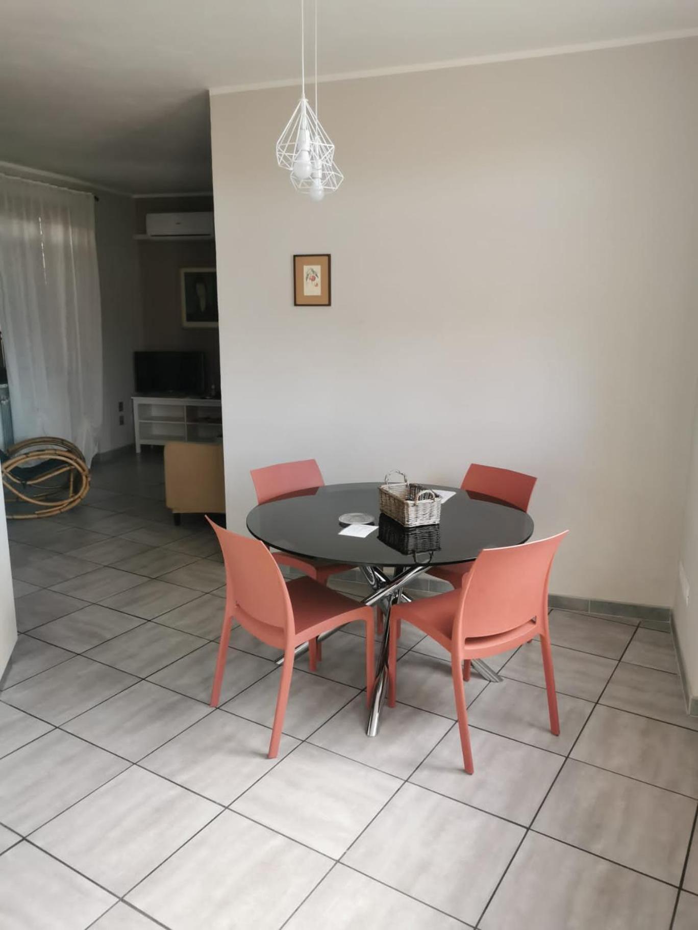 Casa Graziella- Appartamenti Vacanze Portacomaro Eksteriør billede